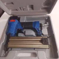 میخ کوب ومنگنه کوب