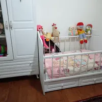 تخت وکمد کودک