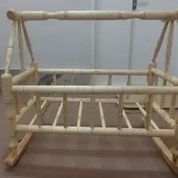 گهواره چوبی نوزاد|اسباب و اثاث بچه|قم, باسکول|دیوار