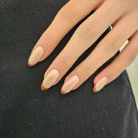 کاشت روسی ناخن به مدت محدود فقط ۳۰۰|خدمات آرایشگری و زیبایی|تاکستان, |دیوار