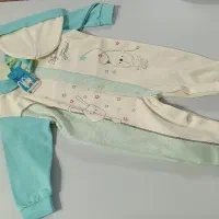 سیسمونی و لباس نوزادی استفاده نشده و نو