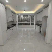 فروش آپارتمان۱۰۶متری۲خواب_برفرساد شرقی روبه افتاب