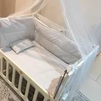 تخت و گهواره نوزاد