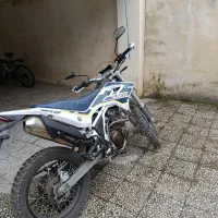 تریل تی ۴|موتورسیکلت|فومن, |دیوار