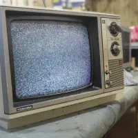 تلویزیون رنگی قدیمی عتیقه توشیبا ژاپنی سالم و تمیز