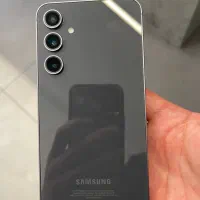 گوشی S 23 fe تمیز