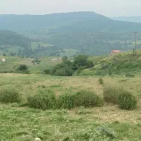 زمین-باغ-روستایی-با-منظره-عالی