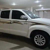 تویوتا هایلوکس دنده ای2011 فول عمان فیس2015|خودرو سواری و وانت|اصفهان, باغ نگاره|دیوار