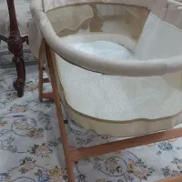 تخت خواب وگهواره ی نوزادو شیرخوار|تخت و صندلی بچه|قدس, شهر‌قدس|دیوار
