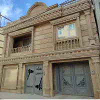 شاگرد کاشی کاری وسنگ کاری