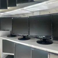 مانیتور LCD