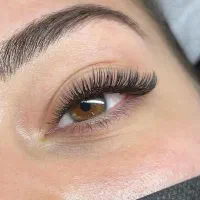 خدمات تخصصی اکستنشن مژه