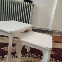 دو عدد عسلی سفید خط خش داره