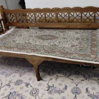 تخت و صندلی سنتی