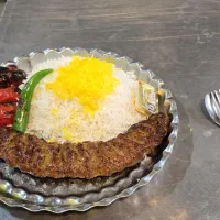 استخدام کارگر ساده