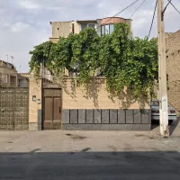 رهن واجاره منزل مسکونی دوطبقه دربست