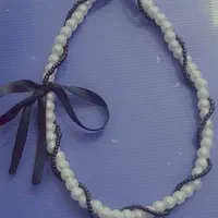 آویز گوشی پاپیونی