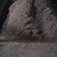 یک تن و۲۰۰ ماسه