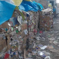 خرید انواع ضایعات کارتن اهن آلات  پلاستیک