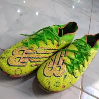 کفش سالنی نیم جوراب New balance سایز43