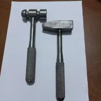 یک جفت چکش زرگری و حکاکی آنتیک