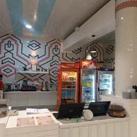 کار در کافی شاپ استخر
