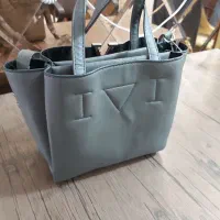 کیف دستی و دوشی زنانه و دخترانه|کیف، کفش، کمربند|رشت, فلسطین|دیوار