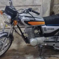 موتور ۱۲۵مدل۱۳۸۸