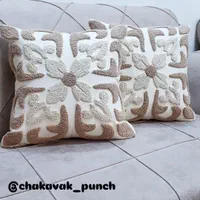 کوسن پانچدوزی شده(گلدوزی با دست)|صنایع دستی و سایر لوازم تزئینی|اصفهان, باغ زیار|دیوار