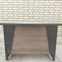 میز کار . ام دی اف