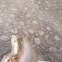 فرش ۱۲ متری افشان گل برجسته یک عدد ۲۰ تومن