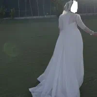 اجاره لباس عروس  سنگدوزی شده عربی دنباله دار