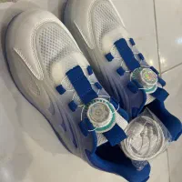 کتانی چرخدار اسکیتی چراغدار|دوچرخه، اسکیت، اسکوتر|رشت, توشیبا|دیوار