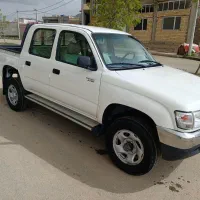 تویوتا هایلوکس ۲۰۰۳