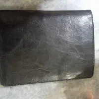 کیف مدارک آقای بهرام غانعی