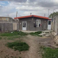 گاوداری صنعتی به همراه باغ و منزل مسکونی