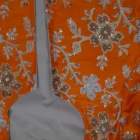 سلطه ساتن سیمدوزی وسخمه طوسی|لباس|مریوان, |دیوار