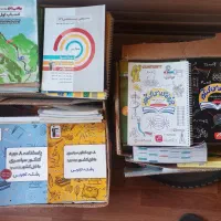 تعداد زیادی کتاب کنکور تجربی