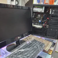 سیستم خانگی تمیز و بدون ایراد|رایانه رومیزی|شبستر, |دیوار