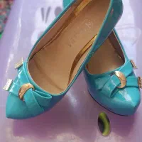 کفش پاشنه بلند سایز۳۸مجلسی ورنی رنگ فیروزه ای