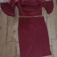 تعدادی مانتو و لباس مجلسی