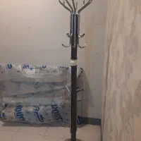 چوب لباسی محکم و پایه سنگی
