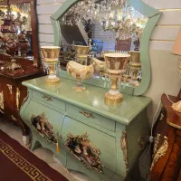 فروشنده خانم