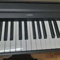 پیانو دیجیتال p45 (پی ۴۵)