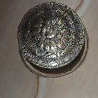 قندون برنجی|کلکسیون اشیاء عتیقه|گلستان (تهران), |دیوار