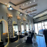 واگذاری سالن آرایشگاه لاین باتمام امکانات|اجارهٔ مغازه و غرفه|چناران, |دیوار