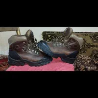 پوتین مارک اورست ساخت انگلیس سایز۴۳