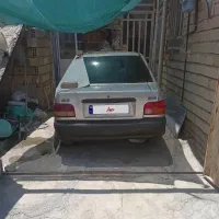 پراید 86 نقره‌ای