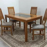 میز و صندلی ناهارخوری شش‌ نفره