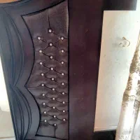 تخت دونفره پایه چوب و فلز